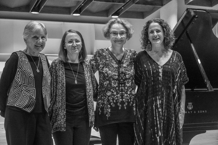 Lampert Vera, Biró Viola, Ketty Nez és Ann Moss